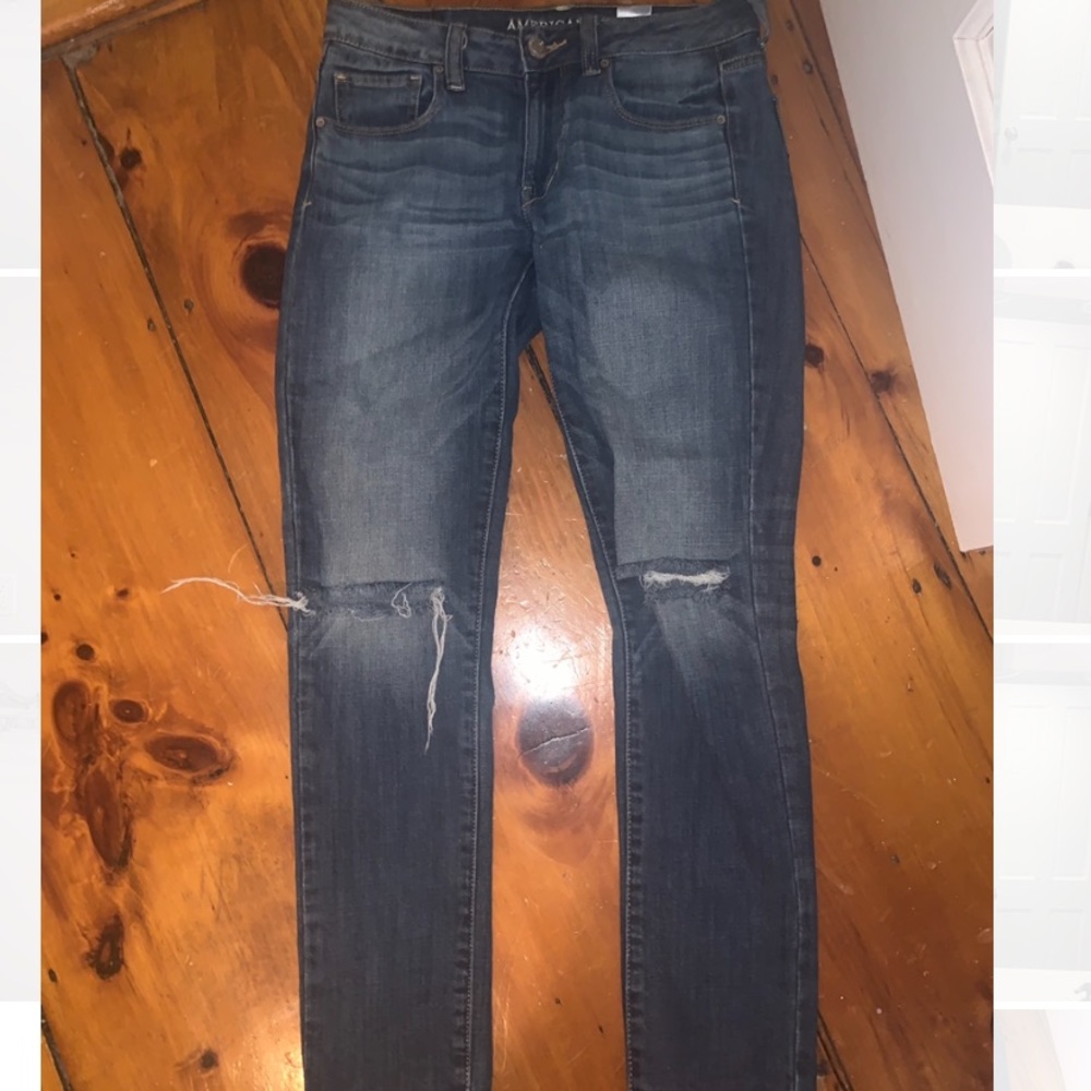 Women’s AMERICAN EAGLE Skinny Straight Leg Denim